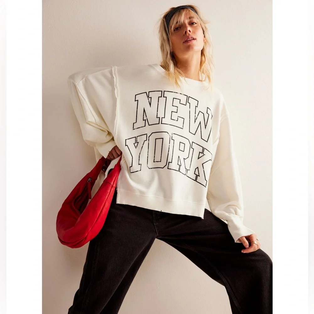 NWOT FREE PEOPLE CAMDEN GRAPHIC SWEATSHIRT - Picture 4 of 7